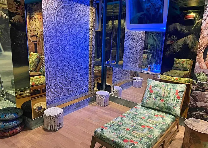 Marina Wellness Otel 3*